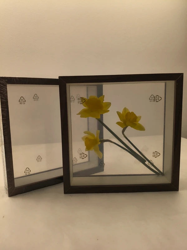 Set 2 rame foto 3D pătrate 22 x 22 cm, lemn si placă acrilică transparentă, adâncime 4 cm