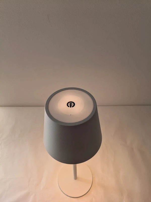 Lampă de masă LED reîncărcabilă, 200 lm, 3 temperaturi de culoare 3000K/4000K/5000K, reglabilă tactil, IP44