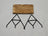 Suport servetele lemn si metal, 17 x 12,7 x 8,5 cm, design triunghiular, negru