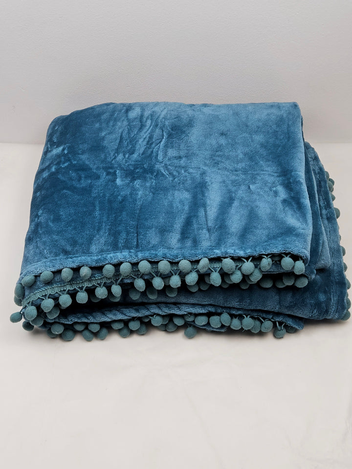 Pătură din fleece cu ciucuri, 170 x 210 cm, verde marin