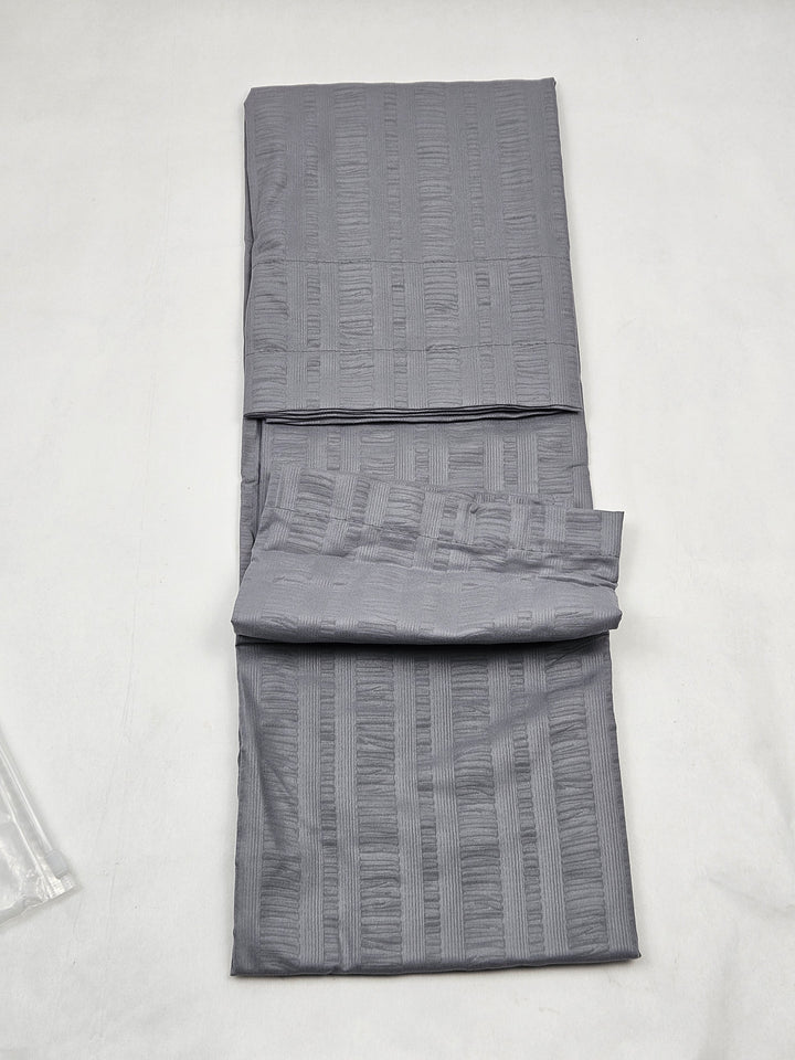 Set 2 perdele scurte, model în relief, 76 x 91 cm, rezistente la apă, gri