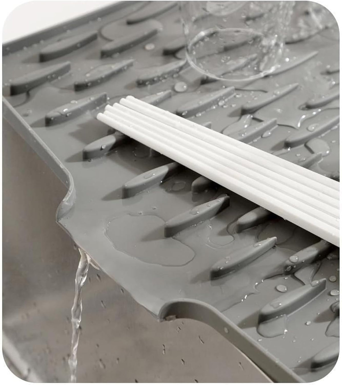Suport silicon termorezistent pentru vase, 40 x 32,5 cm, baza antiderapanta, design inclinat