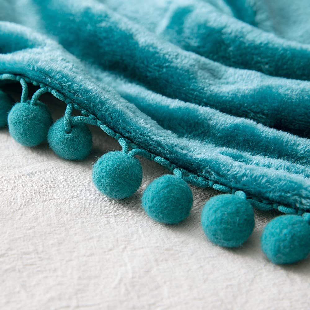Pătură din fleece cu ciucuri, 170 x 210 cm, verde marin