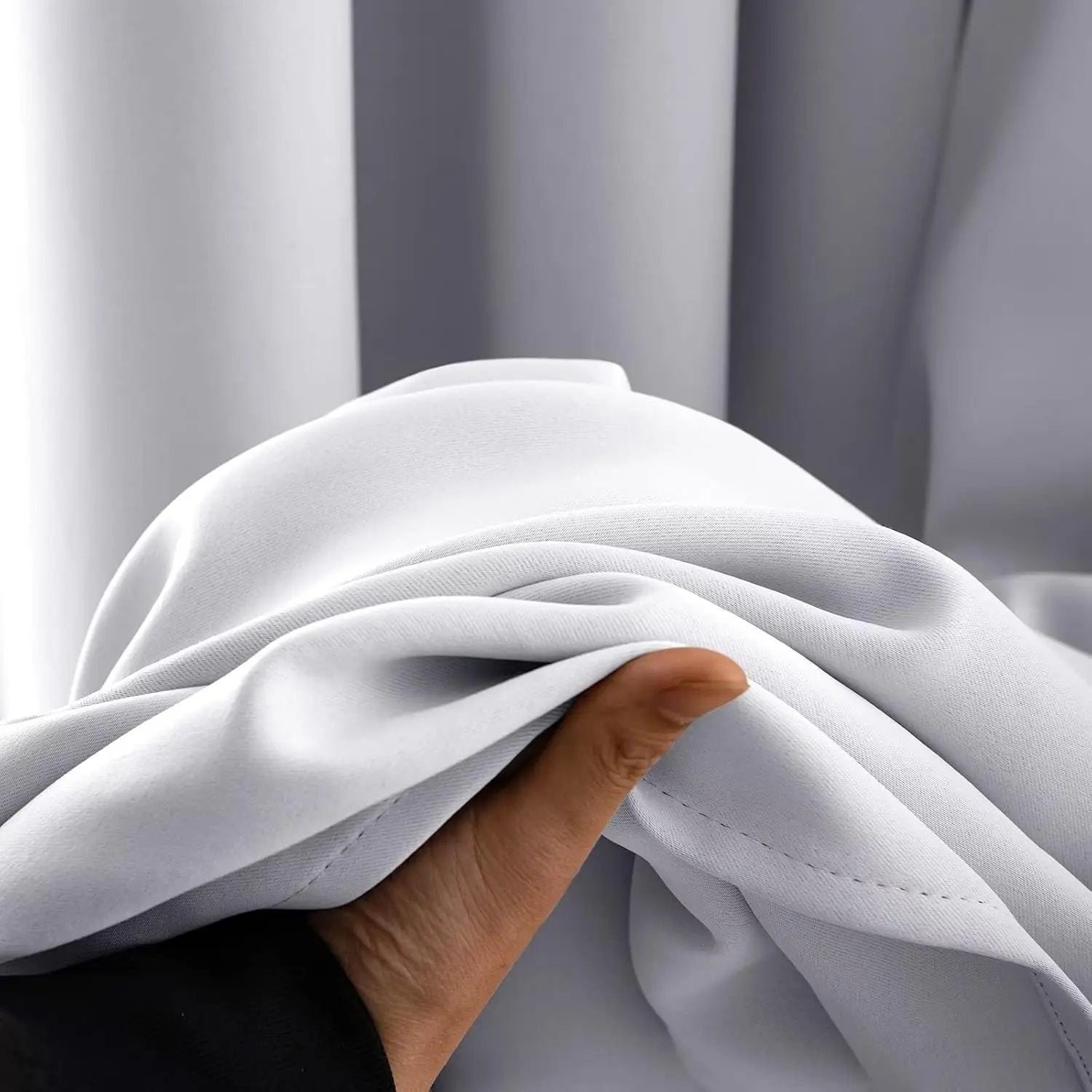 Set 2 draperii opace cu inele, efect de întunecare, protecție termică, 140 x 225 cm, gri alb
