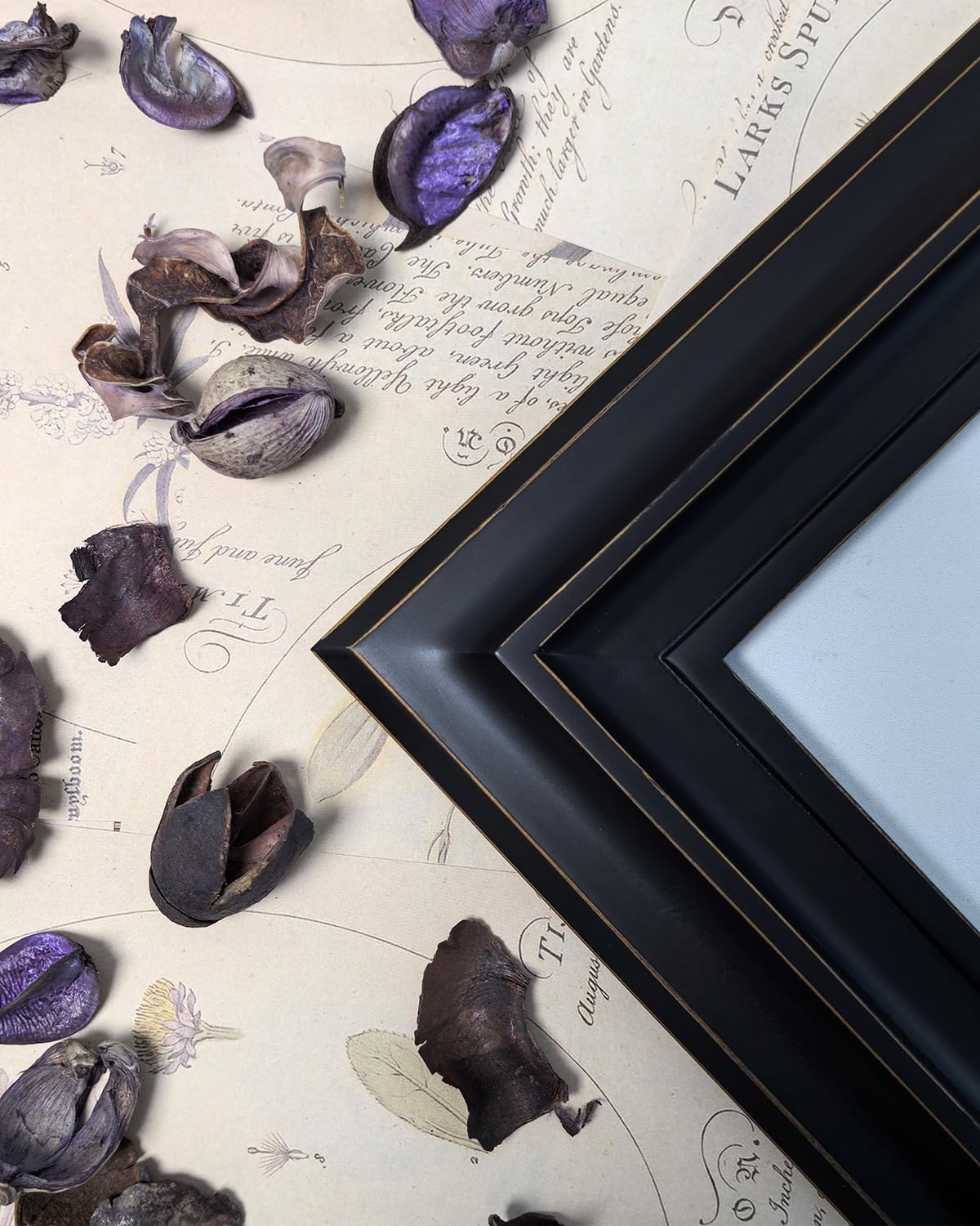Vintage Picture Frame Made of Natural Solid Wood with Glass Picture Frame 10 x 15 cm