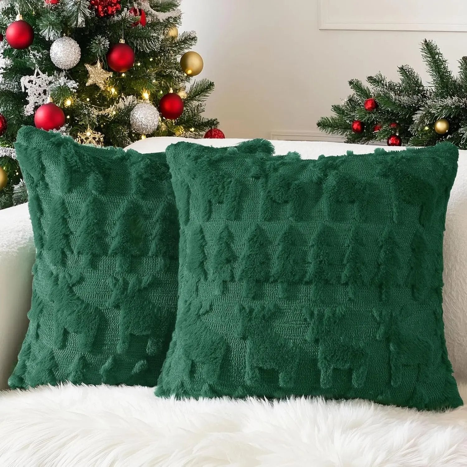 Set 2 fețe de pernă decorative, 45 x 45 cm, pluș cu broderie 3D, fermoar ascuns, model Crăciun